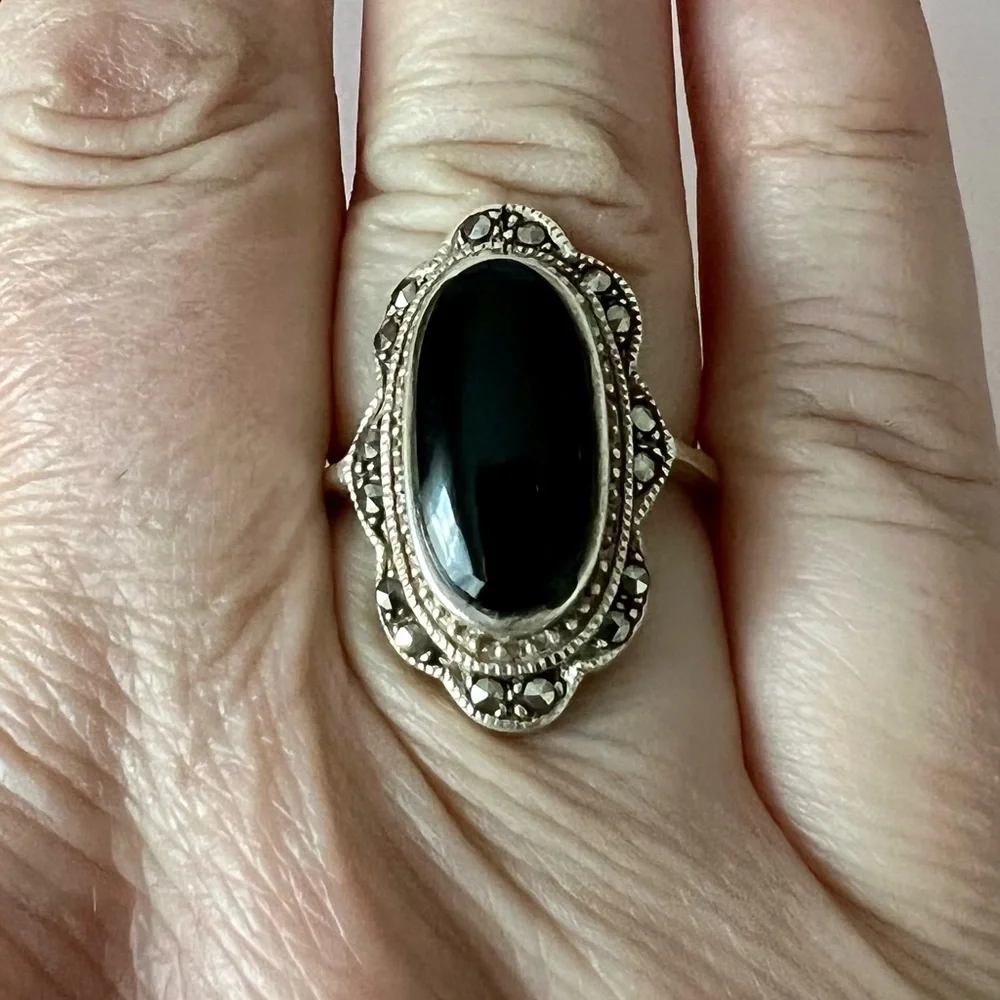 Ring - Picture 8 of 8